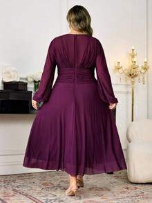 SHEIN CURVE+ Đầm dài tay màu trơn cỡ lớn thanh lịch, đơn giản và thời trang, mặc thường ngày, đầm dài màu tím/2026/Năm mới - Màu tím - Xem 2