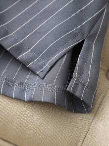 Franclia 新款夏季灰色竖条纹低腰超短A字迷你裙，带衬里。女士夏季度假装。 - 彩色 - 查看 7