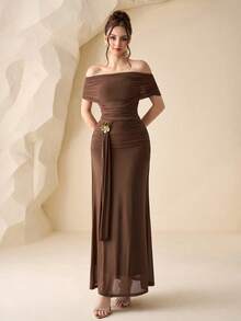 Modelyn 1 Set Elegant French Style Off-Shoulder Ruffle Blouse + Metal Buckle Tie Waist Skirt, Vacation Outfit - Coffee Brown - View 5