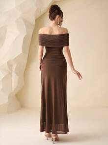 Modelyn 1 Set Elegant French Style Off-Shoulder Ruffle Blouse + Metal Buckle Tie Waist Skirt, Vacation Outfit - Coffee Brown - View 3