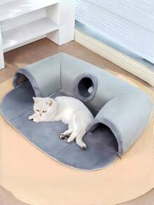 1 pieza Túnel de cama de confort de tres en uno - Adecuado para gatos pequeños y medianos, conejos y hámsteres. Sirve tanto como una alfombra de juego como de refugio cálido, con un fondo antideslizante, y es ideal para mascotas pequeñas y medianas como gatos, conejos y hámsteres | Ropa de cama de invierno y otoño para gatos, túneles para gatos para dormir y jugar; Túneles de juego para mascotas - Multicolor - Ver 1
