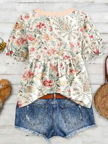 SHEIN Franclia Retro Floral Decor V-Neck Women Beach Holiday Blouse Boho Blouses Boho Summer Tops Boho Shirts Women Bohemian Tops Women's Boho Clothing Floral Blouse Short Sleeve Blouse Blouse Summer Ditsy Floral Top Spring Blouse Easter Blouse Daily Work Set Beach Outfits For Women Elegant Women's Blouses Tops For Going Out Holiday Outfits For Women Casual Blouses For Women - Multicolor - View 3
