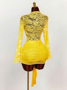 Amplova 女士蕾丝衬衫搭配复古红色薄纱抽绳下摆迷你修身连衣裙，波西米亚风派对装扮 - 黃色 - 查看 10