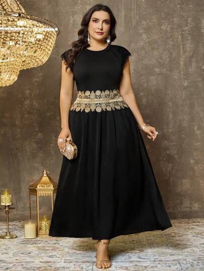 EMERY ROSE Plus Size Elegant & Comfortable Fashionable Slimming Skirt, Suitable For Dates, Vacations, Parties