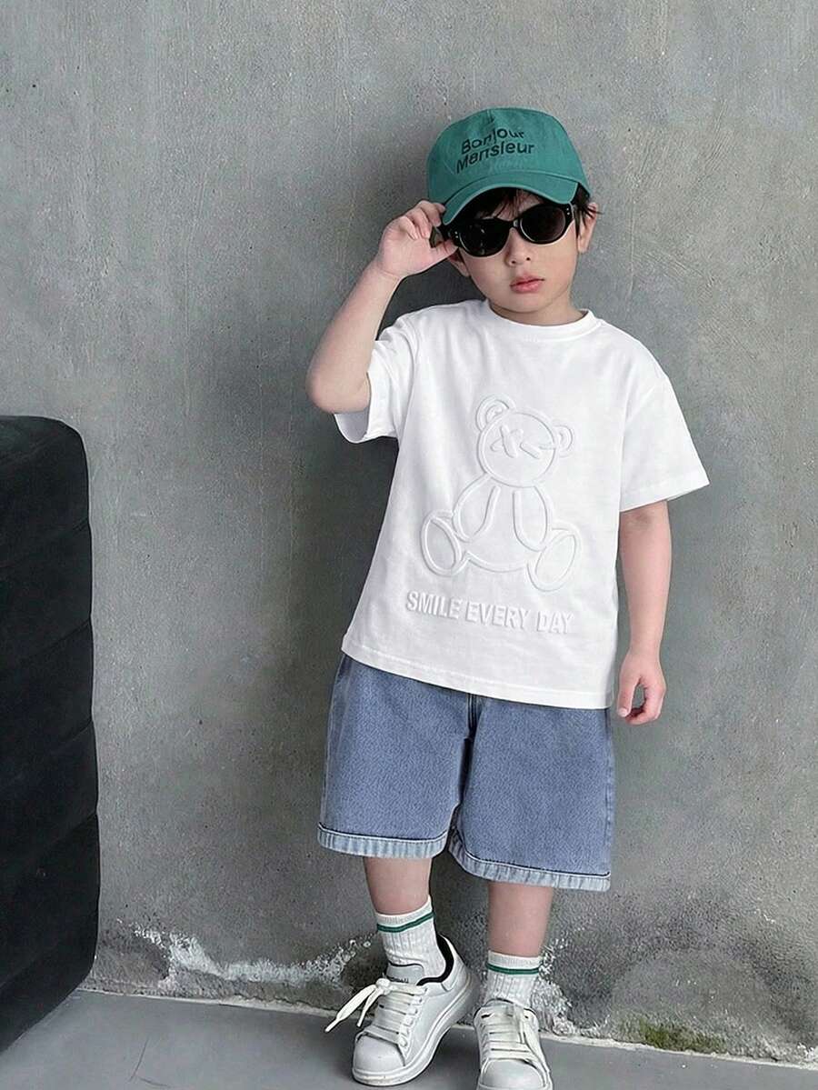 SHEIN Little Byeori 2件套儿童/青少年男童休闲百搭舒适圆领宽松短袖针织T恤和牛仔短裤套装,适合返校穿着 - 白色 - 查看 1