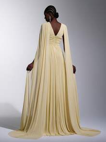 Elitara 优雅、浪漫、时尚、复古卡其色弹力网纱深V领荷叶边披肩A字型正式派对礼服、婚礼宾客礼服、单身派对礼服、正式晚宴礼服 - 卡其色 - 查看 3