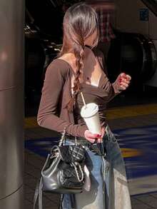 DAZY 两件套女士扭结针织吊带背心+开衫叠穿套装 - 棕色 - 查看 8