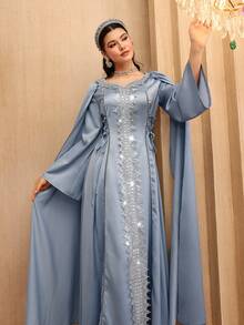 SHEIN Najma V领蕾丝边腰带束腰长裙，土耳其和阿拉伯传统风格 - 藍色 - 查看 2