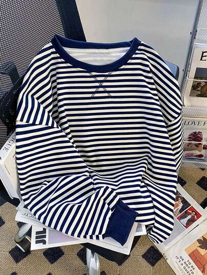 Resyla Women Plus Size Classic Striped Print Round Neck Sweatshirt, Comfortable For Outdoor, Sports, Casual Wear In Autumn/Winter