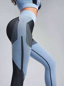 Innovista Innovista WoSeamless 女士抽象线条运动套装，可拆卸胸垫，网眼透气，高腰紧身裤和露脐上衣，适合户外瑜伽、室内骑行、拳击、跑步、通勤、Peloton、澳网公开赛、健身、焕新一月、健身房动力、情人节必备、活力生活方式服饰、健身女套装、运动女套装，浅蓝色/黑色 - 霧霾藍 - 查看 9