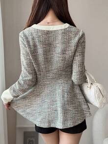 FRIFUL 女士V领金属纽扣装饰领蝴蝶结腰部荷叶边下摆衬衫 - 杏色 - 查看 7