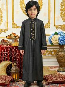 SHEIN Set de 2 batas casuales blanca y negra para niño preadolescente, adecuado para primavera y verano