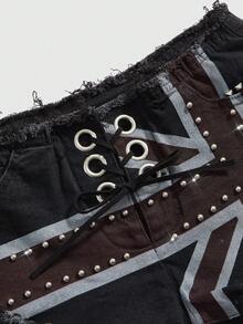 ROMWE Grunge Punk Quần short denim siêu cạp thấp in hình cờ Anh quốc phong cách Y2K, đính đinh tán kim loại. - màu đen - Xem 3