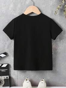 幼儿男童休闲创意挖掘机和卡车图案字母印花短袖T恤，舒适百搭，适合春、夏、秋季穿着。 - 黑色 - 查看 2