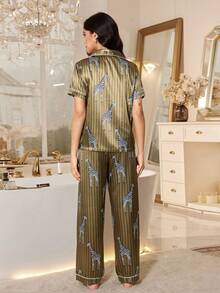 Striped Giraffe Print Button-Front Short Sleeve Satin Pajama Set - Olive Green - View 3