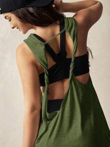 VARSIVA V-Neck Short Sleeve Hollow Back Loose T-Shirt - Army Green - View 1