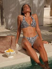 Écloséra Women's Tropical Print Two Pieces Bikini Set, Casual Holiday Style - Multicolor - View 3