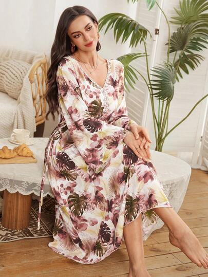 Serenescape Plant Leaf Print V-Neck Flare Sleeve Cinched Waist Women Nightgown