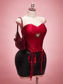 SHEIN ICON 女士加大码复古性感优雅情人节时尚个性化宴会/约会礼服，华丽宫廷风格心形镂空水钻装饰，配绳结，红色缎面修身人字纹上衣 - 紅色 - 查看 6