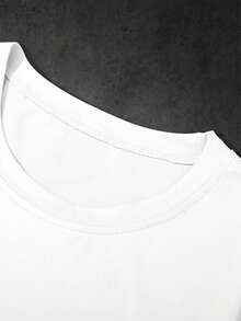 Manfinity EMRG Men's Casual Slogan Graphic Round Neck Drop Shoulder T-Shirt, Summer - White - View 5