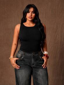 Rustia 露背吊带无袖女士露脐上衣，黑色修身性感吊带背心，适合春夏穿着 - 黑色 - 查看 3