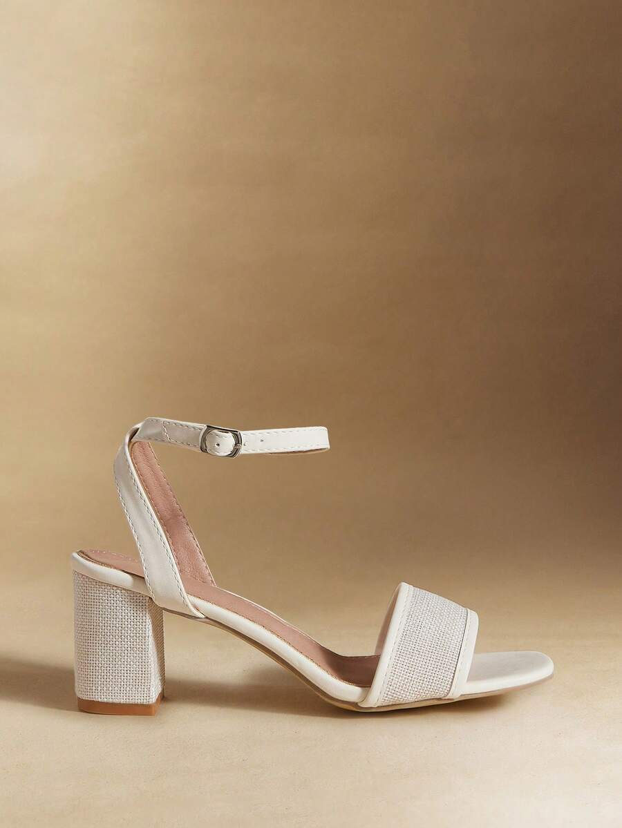 Rosivie Giày sandal nữ đế dày vừa phải, mũi vuông, kiểu dáng thường ngày thoải mái, chất liệu vải dệt và da PU, thiết kế quai phối hai tông màu, phù hợp cho mặc hàng ngày, dự tiệc, phong cách boho, miền Tây, lễ hội âm nhạc. - trắng - Xem 1