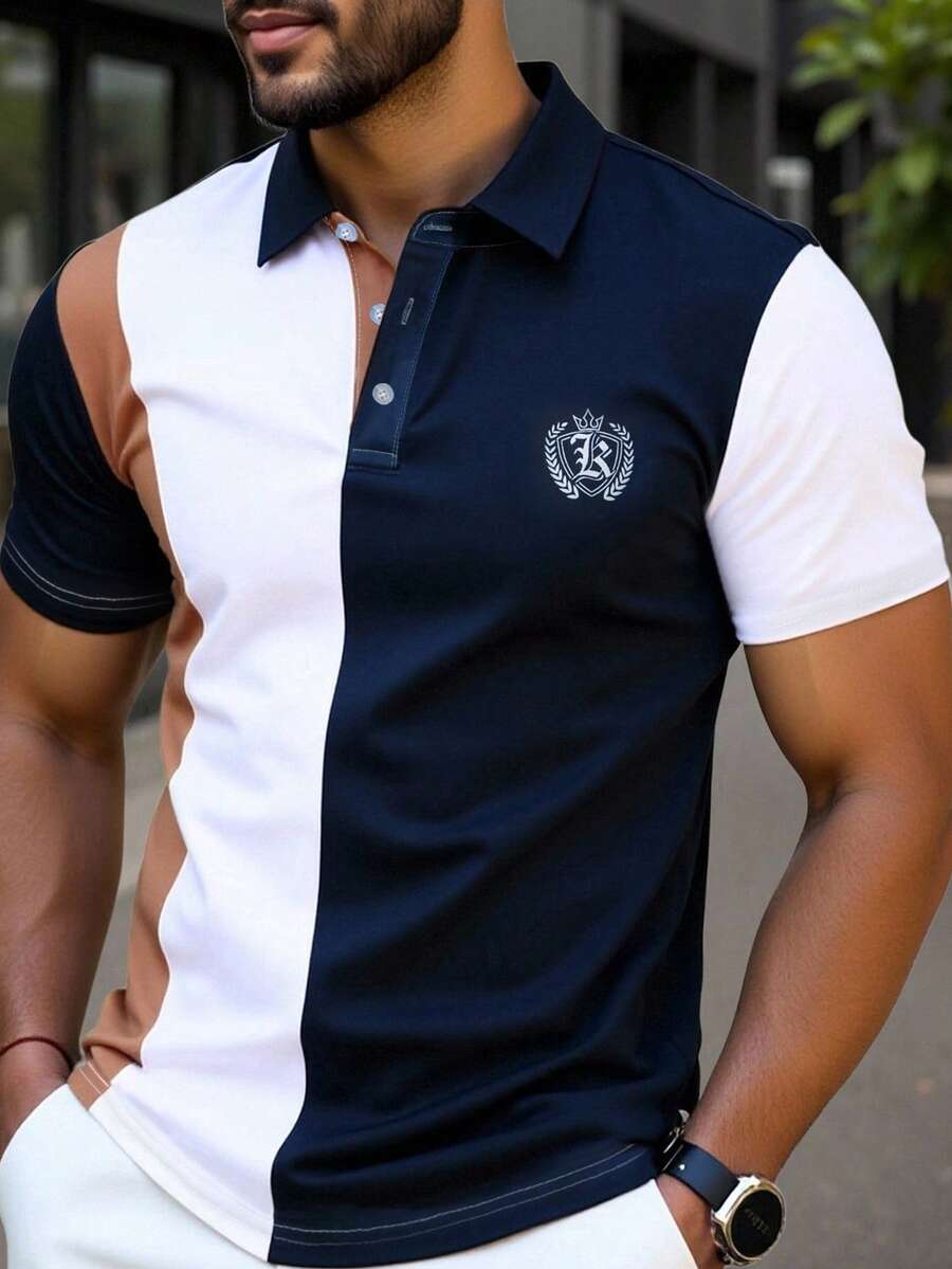 Manfinity Mode 男士休闲日常通勤徽章印花撞色短袖Polo衫，夏季蓝黑白衬衫，男士高尔夫球衫，男士Polo衫，蓝白套装，男士服装，复古风格，日常休闲，周末旅行，户外活动，探险旅行，轻松的工作环境或半正式场合，男友/丈夫礼物，周年纪念/生日礼物，派对，暑假，新年，婚礼，情人节 - 彩色 - 查看 1