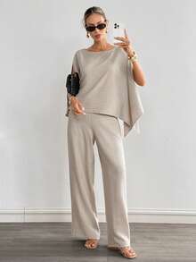 Siren Gaze Minimalist, Loose-Fitting, Flowing Two-Piece Suit For Women; A Sophisticated Summer Choice; Featuring A Top And Wide-Leg Trousers; Simple Yet Elegant Women's Clothing Spring - Apricot - View 3