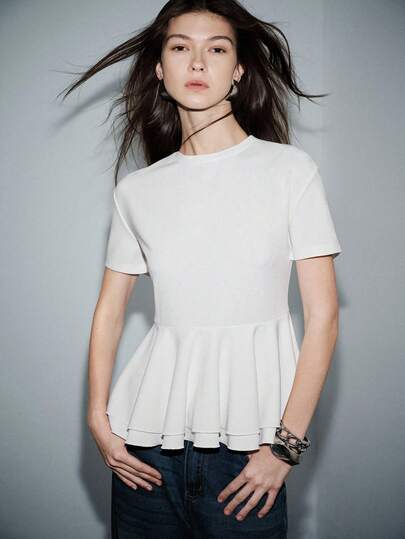 Lumivelle Stretchy Knit Solid Color Fitted Round Neck Short Sleeve Ruffle Hem Oversized A-Line Casual Chic Romantic Tee For Women, Spring/Summer