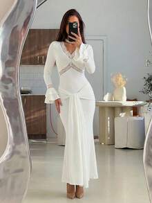 Aloruh Vestido de festa branco elegante, modelo sereia com decote em V profundo e mangas flare vazadas para mulheres. - Branco - Ver 13