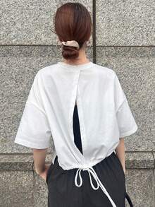 FRIFUL Áo thun nữ tay ngắn cổ tròn dáng rộng, thiết kế nơ buộc sau lưng, thích hợp cho mùa hè. - trắng - Xem 3