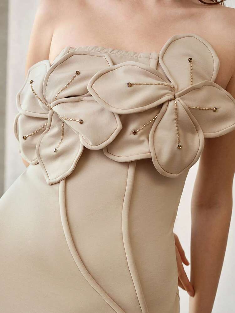 3D FLORAL DECOR SLIT HEM BODYCON TUBE DRESS