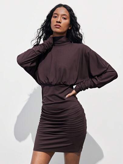 Maija Brun rund halsringad ärmlös klänning med knytband i midjan för kvinnor