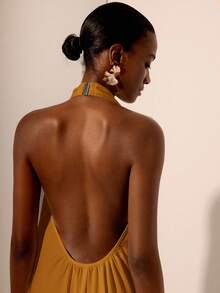 Zivah 2025春夏新款音乐节、复活节、圣帕特里克节、西部风、游牧风、生日派对、毕业典礼、大学、学生、日常休闲、百搭、休闲、度假、邮轮、海滩、日光浴、热门单品、街头服饰、婚礼宾客波西米亚风、通勤、早午餐、机场、白色纹理露背系带深V连衣裙、露背连衣裙 - 芥末黃 - 查看 5