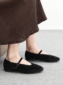 CUCCOO BIZCHIC أحذية مسطحة كاجوال أنيقة وراحة وشاملة، مناسبة للمشي والسفر والعطلات - أسود نقي - مشاهدة 4