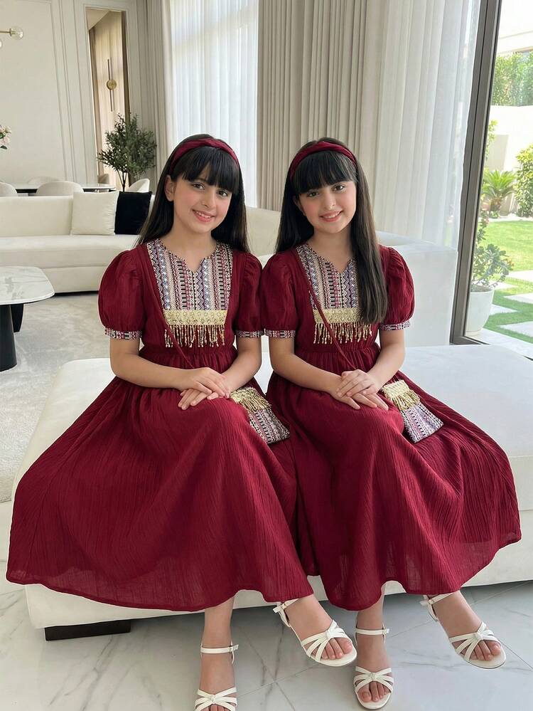 SHEIN Girls Casual Woven Printed Dress With Golden Tassel Trim, V-Neck Puff Sleeve, Suitable For Daily Wear, Vacation, Spring/Summer - Burgundy - View 1