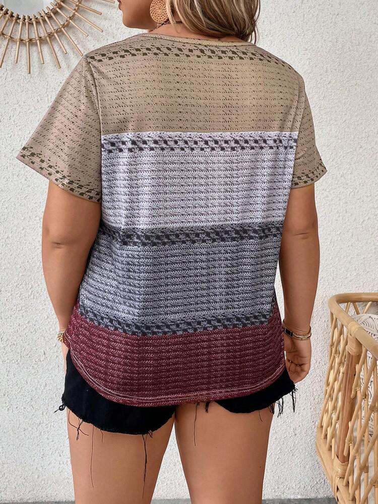 Plus Colorblock Round Neck Short Sleeve Tee
