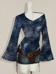 SHEIN ICON Áo thun nữ mùa thu phong cách phương Tây, boho cổ điển, gothic, trễ vai, in họa tiết tie-dye, vạt bất đối xứng, tay dài, tay loe. - Màu xanh lam - Xem 6
