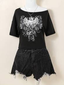 SHEIN Tween Girls Graphic Tee, Casual Loose Dark Personalized Cool Style Black Tops, Heart Wing Print Loose Short T-Shirt, Squishy Suitable For Summer Back To School Season, Daily Wear And Tops - Black - View 1