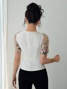 DAZY 女士印花V领衬衫，夏季，婚礼宾客礼服 - 杏色 - 查看 2