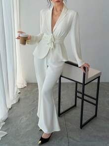 DAZY Bộ vest nữ thanh lịch màu trơn gồm áo blazer xếp ly và quần ống loe, thích hợp cho mùa xuân/hè, váy dự tiệc cưới. - Màu be - Xem 7