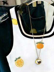 Resyla New Arrival Best-Selling Women's Heart Print Loose Casual Contrast Striped Slim Fit Tank Top - Black and White - View 3