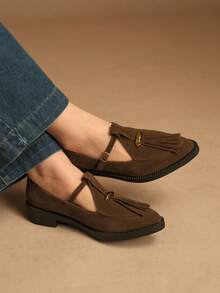 Rosivie Women's Casual Versatile Commuting Loafers With Tassel Decor - Brown - View 3
