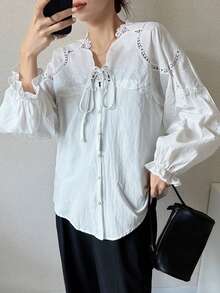 FRIFUL 女士刺绣不对称领蝴蝶结灯笼袖宽松衬衫 - 白色 - 查看 5