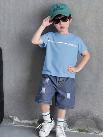 SHEIN 2pcs Kids Boys Casual Versatile Comfortable Printed Round Neck Loose Short Sleeve T-Shirt And Denim Loose Shorts Set