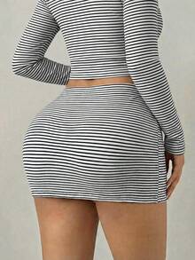 SHEIN SXY 大码条纹修身低腰休闲百搭半身裙 - 黑與白 - 查看 7