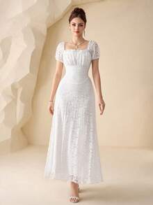 Modelyn 白色蕾丝泡泡袖收腰法式浪漫性感优雅公主裙