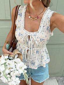 SHEIN Frenchy 女士夏季休闲度假风碎花荷叶边前系结娃娃衫背心 - 杏色 - 查看 1