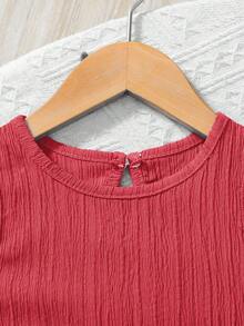 SHEIN Genkimix Kids 两件套女童纯色圆领无袖上衣和宽松纯色短裤套装 - 紅色 - 查看 4