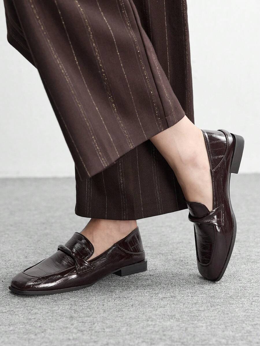 CUCCOO BIZCHIC 女士平底鞋 - 棕色 - 查看 1